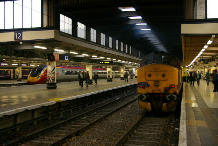 37410 at Euston