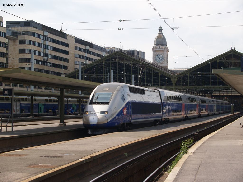 272 at Gare de Lyon