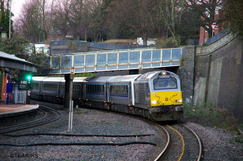 67013 arriving at High Wycombe with a Chiltern Mainline train on commuter duty (photo by Tim Edmonds)