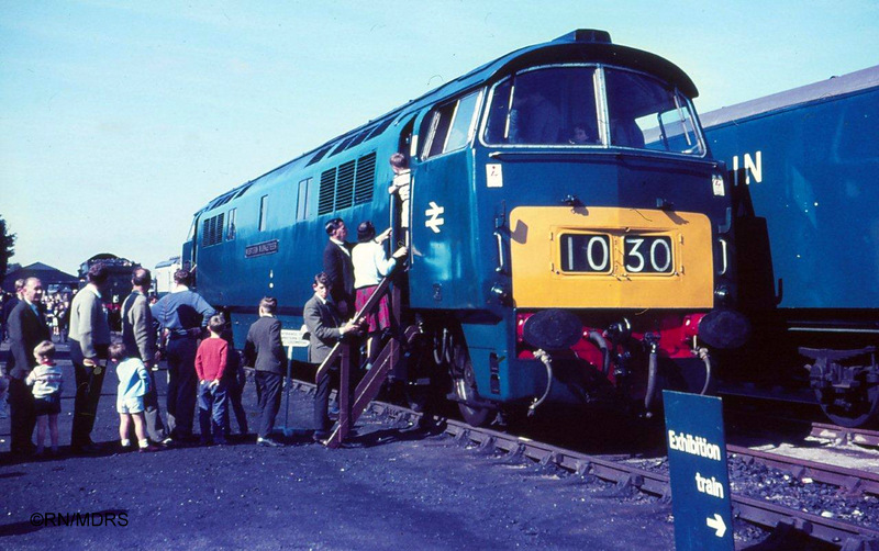 D1030 on display at Taplow (Ron North)