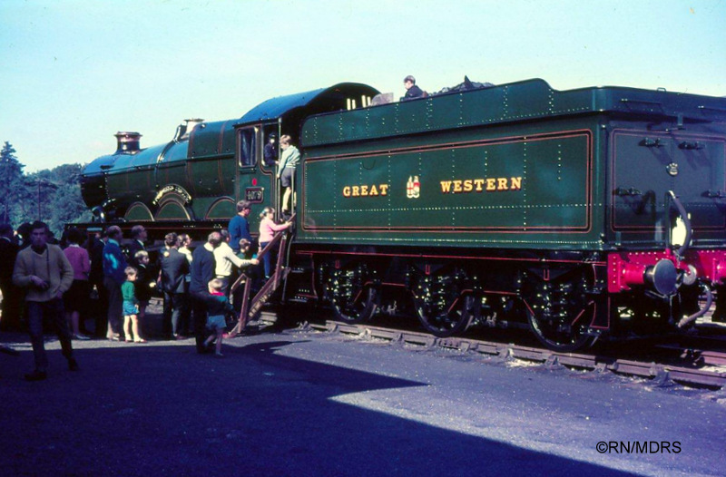 4079 on display at Taplow (Ron North)