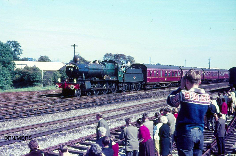 7808 arriving at Taplow (Ron North)